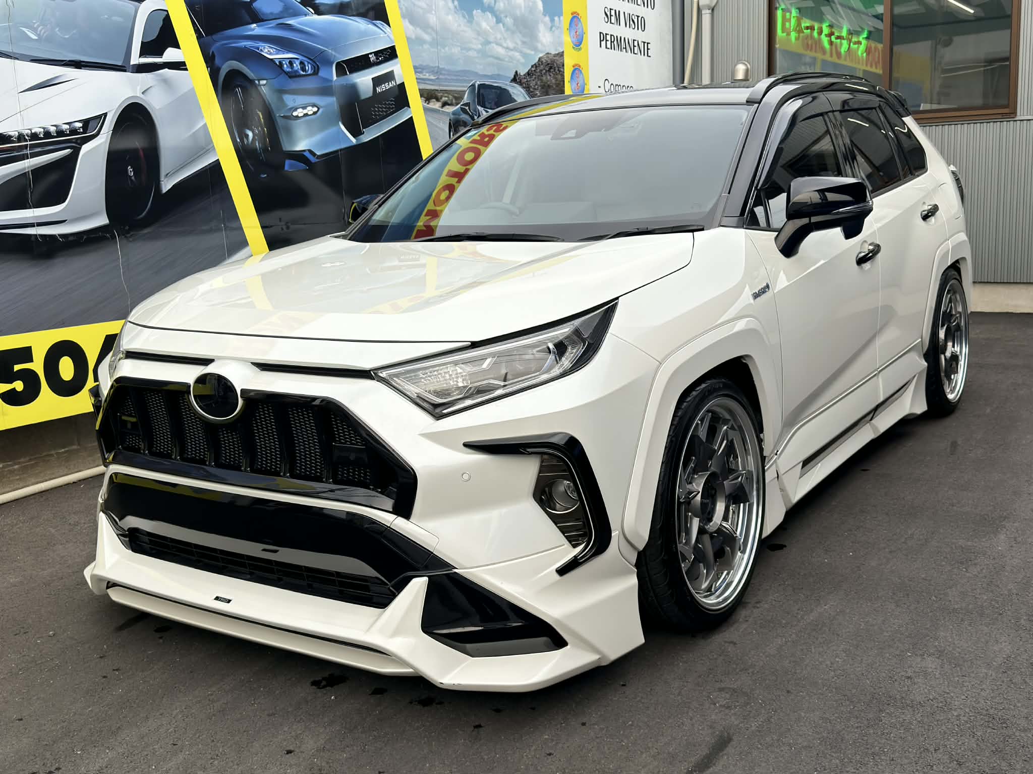 RAV 4 HYBRID X - ANO R2